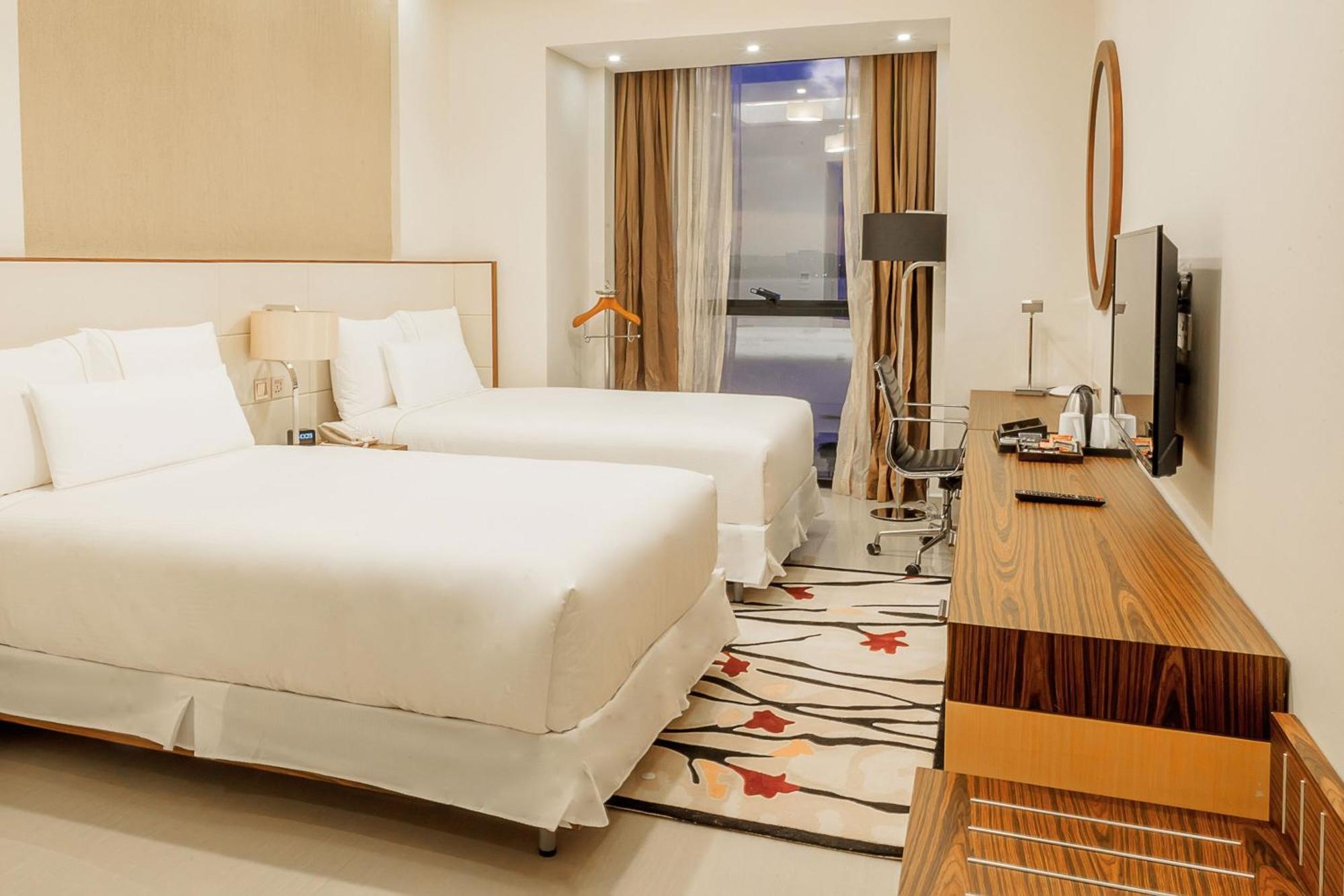 Element By Westin Hotel דאר א-סאלאם מראה חיצוני תמונה
